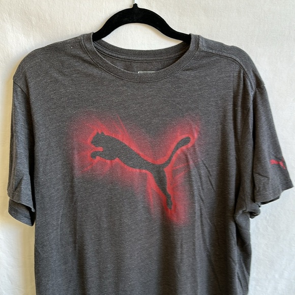 Puma charcoal gray T-shirt, size L - Picture 2 of 8